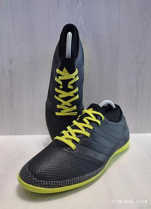 Футзалки adidas 42(2/3)- устілка 26,5 см