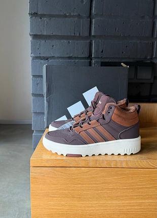 Стильні утеплені кросівки для дітей  adidas hoops