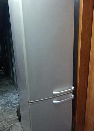 Двухкомпрессорный холодильник bosch kgs 39v00 (б/у)