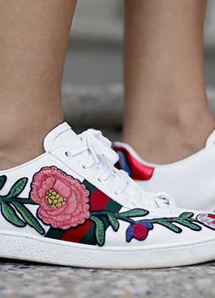 Gucci ace embroidered floral крутые кроссовки