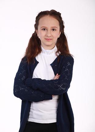 Кардиган для девочки ажурный синий школьный трикотажный на пуговицах с ажурными рукавами размеры 122-152