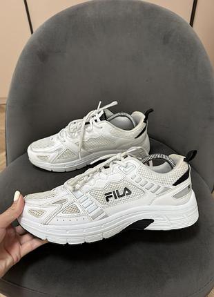 Кросівки, fila (розмір 40) оригінал
