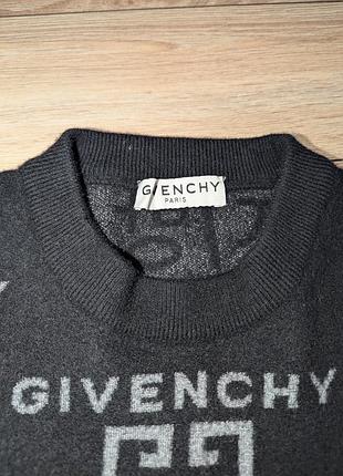 Теплий светр givenchy 4