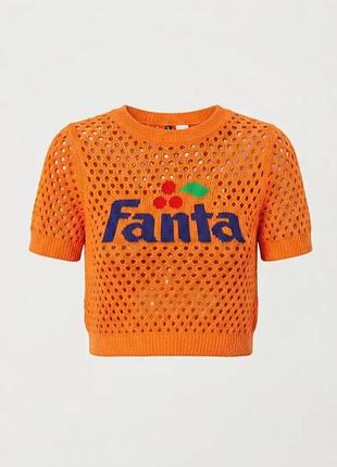 Оранжевый вязаный укороченный топ сетка с принтом fanta divided h&m размер xxs