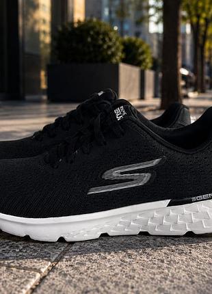 Женские оригинальные кроссовки skechers размер-37 летние, легкие