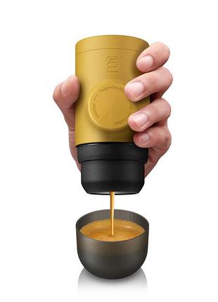 Портативная эспрессо кофеварка wacaco minipresso gr2, механическая, для молотого кофе, желтый