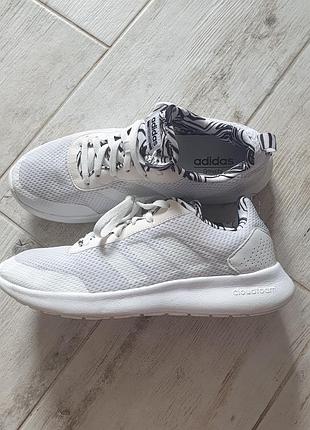 Кроссовки original adidas