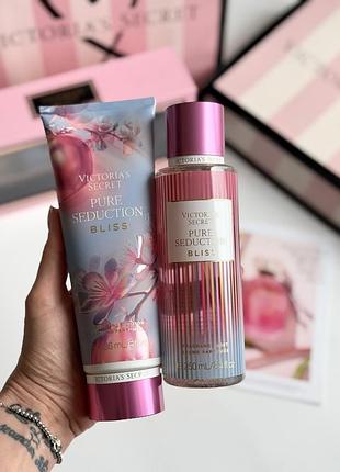 Спрей та лосьйон для тіла pure seduction bliss victoria’s secret