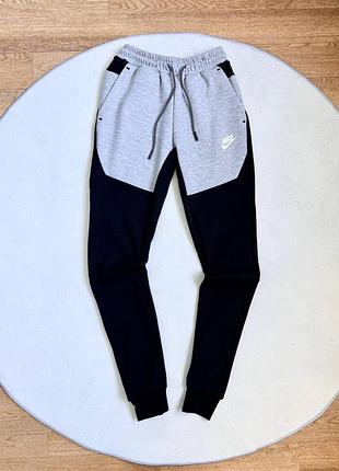 Штани nike tech fleece