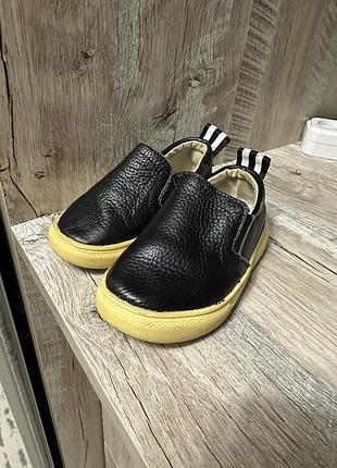 Шкіряні сліпони для хлопчика