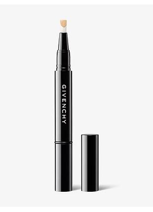 Givenchy mister instant stylo corrective pen