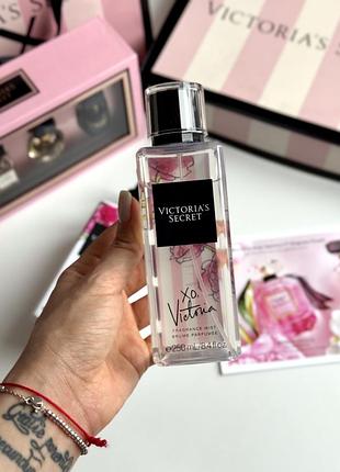 Високопарфумований спрей для тіла xo victoria victoria’s secret