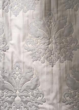 Prestigious textiles (pt)  зразок