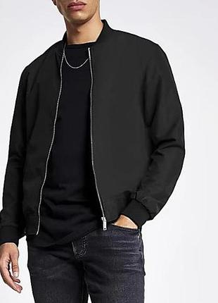 Бомбер чорний чоловічий оригінальний куртка чорна від бренду river island s m