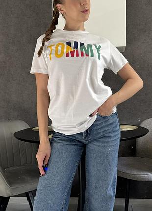 Біла футболка tommy hilfiger