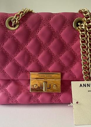 Сумка anne klein яскравого рожевого кольору