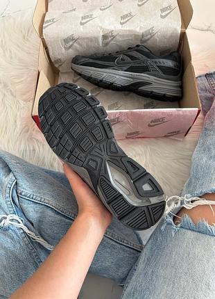 Nike initiator grey black 5