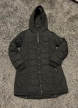 Оригінальний жіночий пуховик guess
