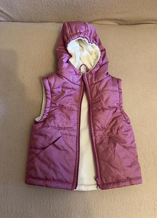 Жилетка для дівчинки 92-98 ( осінь-весна) . нова