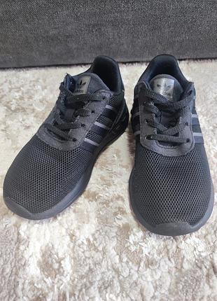 Кросівки для хлопчика, 26р.=15-15.5см, adidas