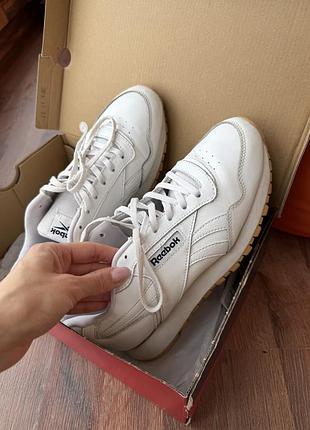Кросівки reebok білі чоловічі 39-25 см