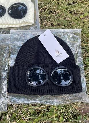 Шапка c.p. company goggle beanie чорна