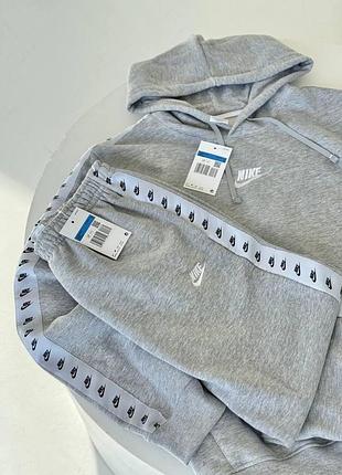 Чоловічий спортивний костюм nike чоловічий спортивний костюм nike на флісі, спортивний костюм найк на лампасах l