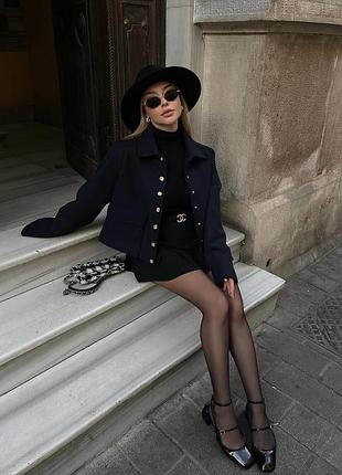 Классный укороченный темно синий жакет из плотной ткани zara
💫💫💫💫💫💫💫💫💫💫💫💫💫