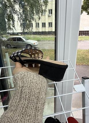 Шлепки, відкрите взуття, босоніжки