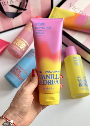 Лосьйон для тіла vanilla dreamy on vacation victoria’s secret