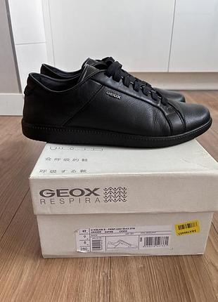 Чоловічі кросівки geox, 42 розмір.