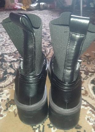 Ботинки женские