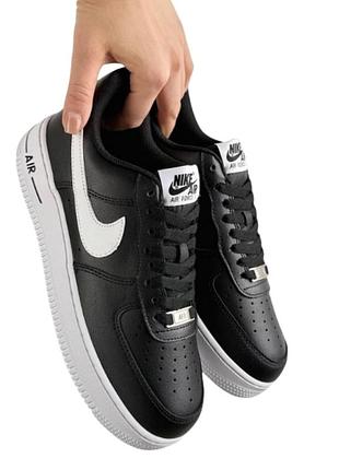 Жіночі кросівки nike air force 1 low w black on white