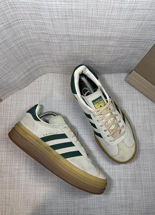 Оригінальні кросівки adidas gazelle