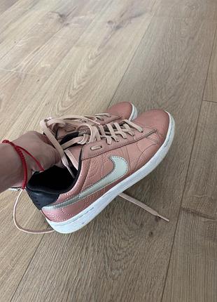 Кросовки nike
