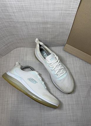 Оригінальні кросівки skechers