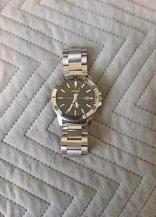 Мужские  наручные часы casio mtp-vd01d-1e2