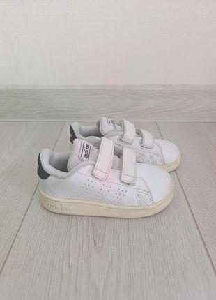 Adidas кроссовки размер 23,5 (14,5см)