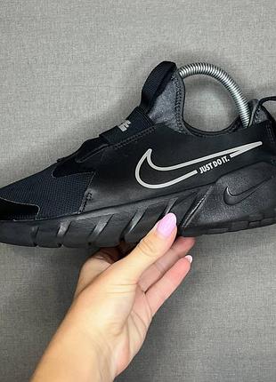 Кроссовки nike 40 р