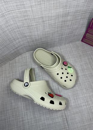 Оригінальні шльопанці crocs крокси