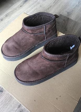 Жіночі міні-уггі new yorker (soya) 38 розмір устілка 24 см
