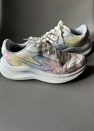 Кросівки. кроссовки. скечерс. skechers