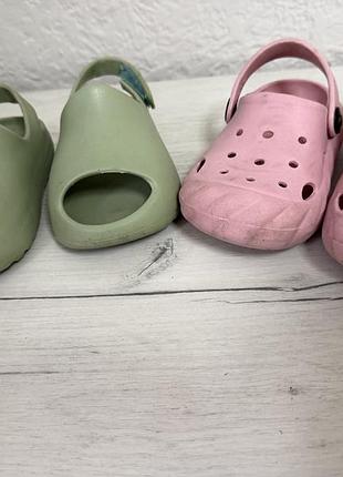 Тапочки crocs 2