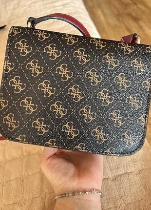 Продам сумочку guess 3