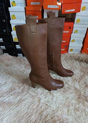 Женские кожаные сапоги на каблуке marks &amp; spencer 36 р 24 см стелька