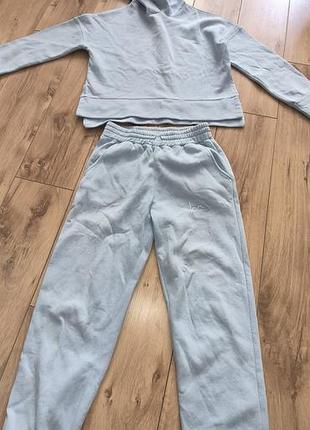 Голубой женский спортивный костюм crep