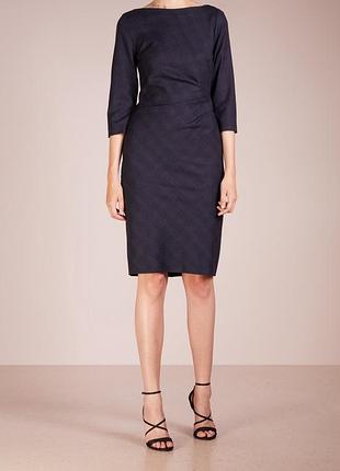 Елегантна сукня - футляр з вовни max mara weekend