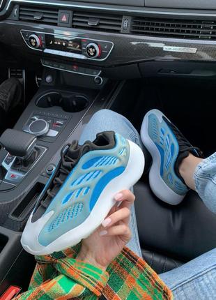 Кросівки yeezy 700 v3 arzareth кросівки5 фото