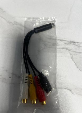 Аудіо-відео перехідник (адаптер) з 3.5 мм mini-jack (мама) на 3x rca (мама),