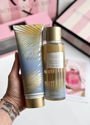Спрей та лосьйон для тіла coconut passion bliss victoria’s secret